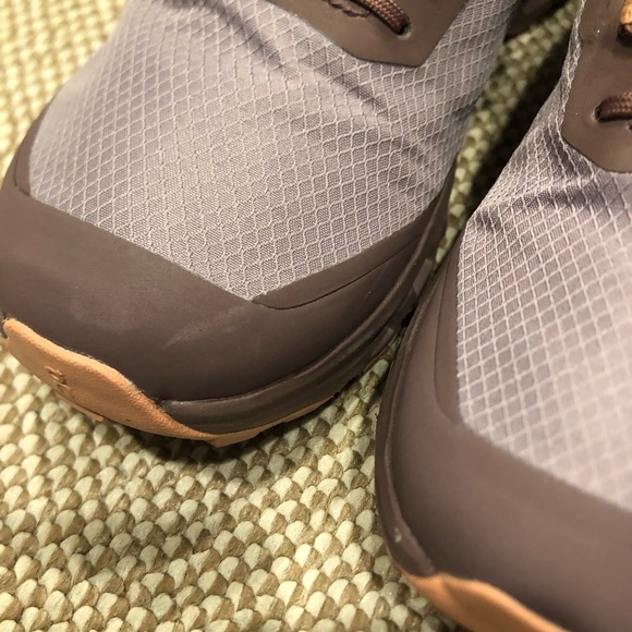 On  Cloudvista Waterproof Trail Running Shoes - Picture 12 of 16